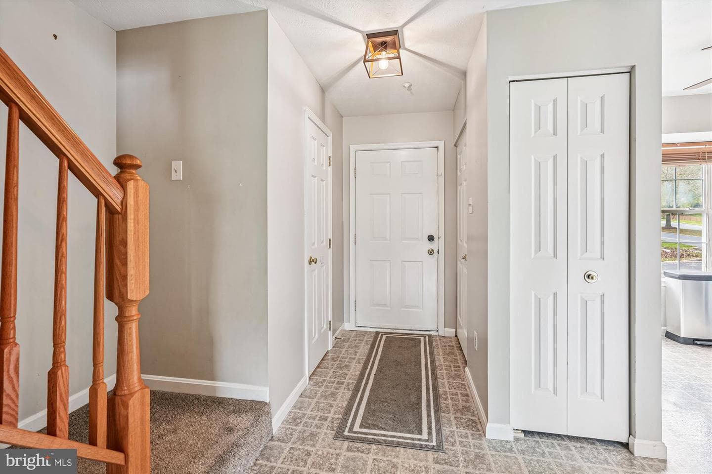 5633 Tessie Court photo 13