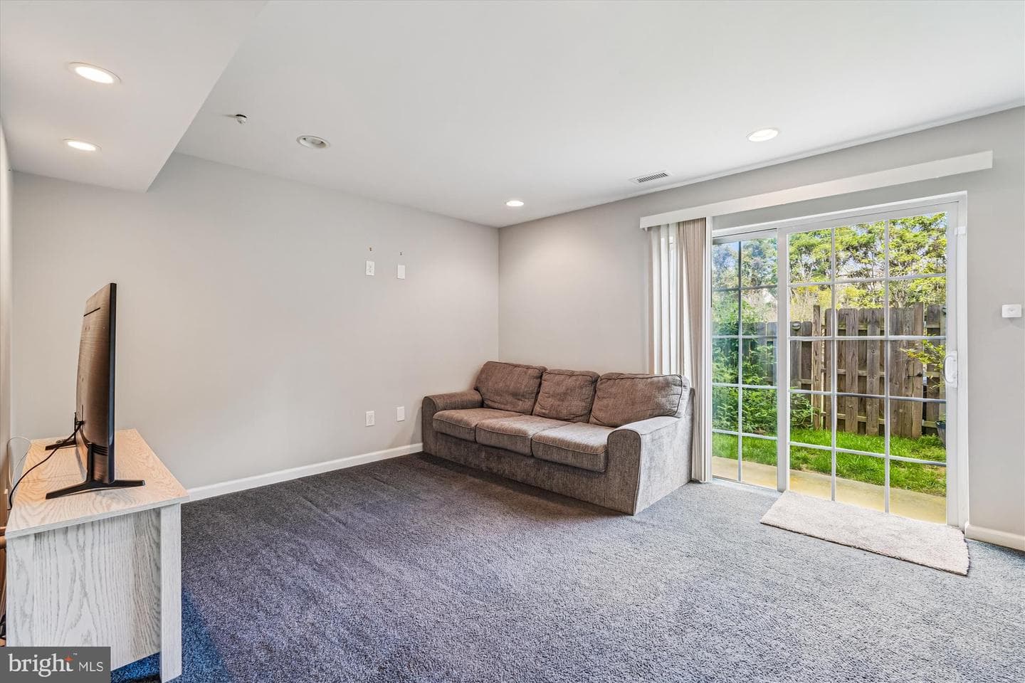 5633 Tessie Court photo 41