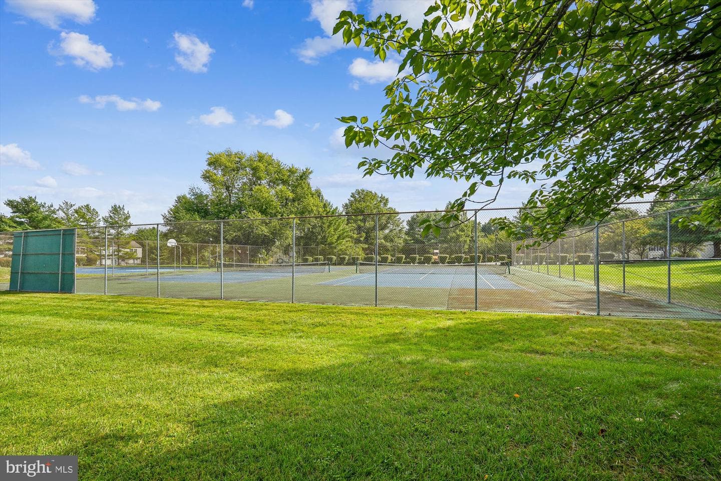5633 Tessie Court photo 47