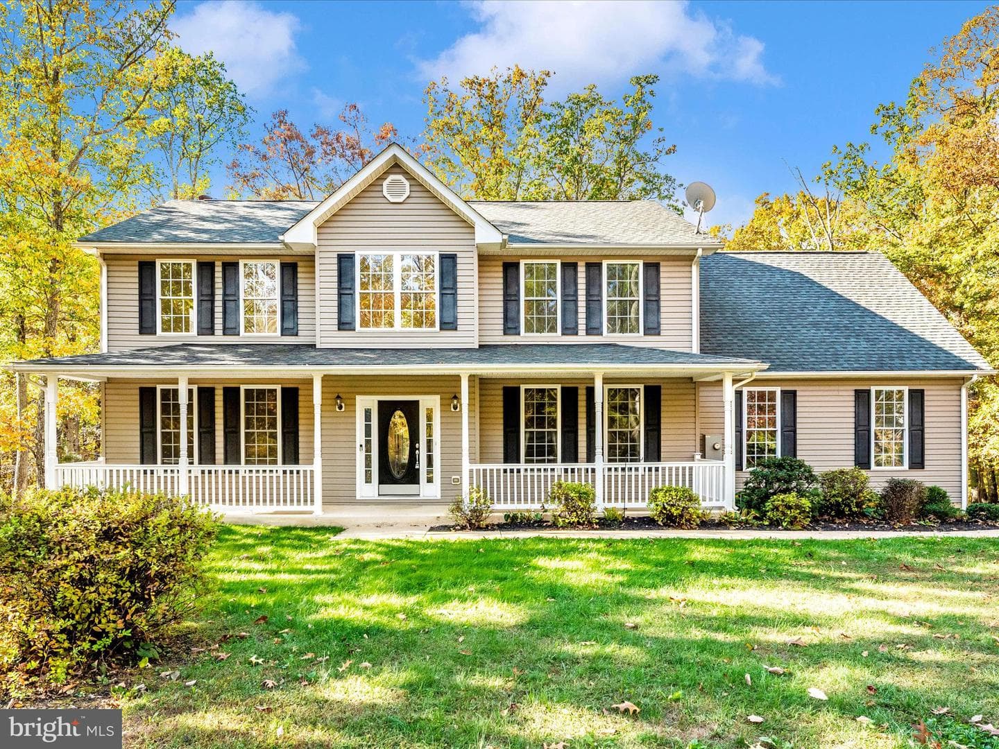 10027 Pine Tree Road photo 2
