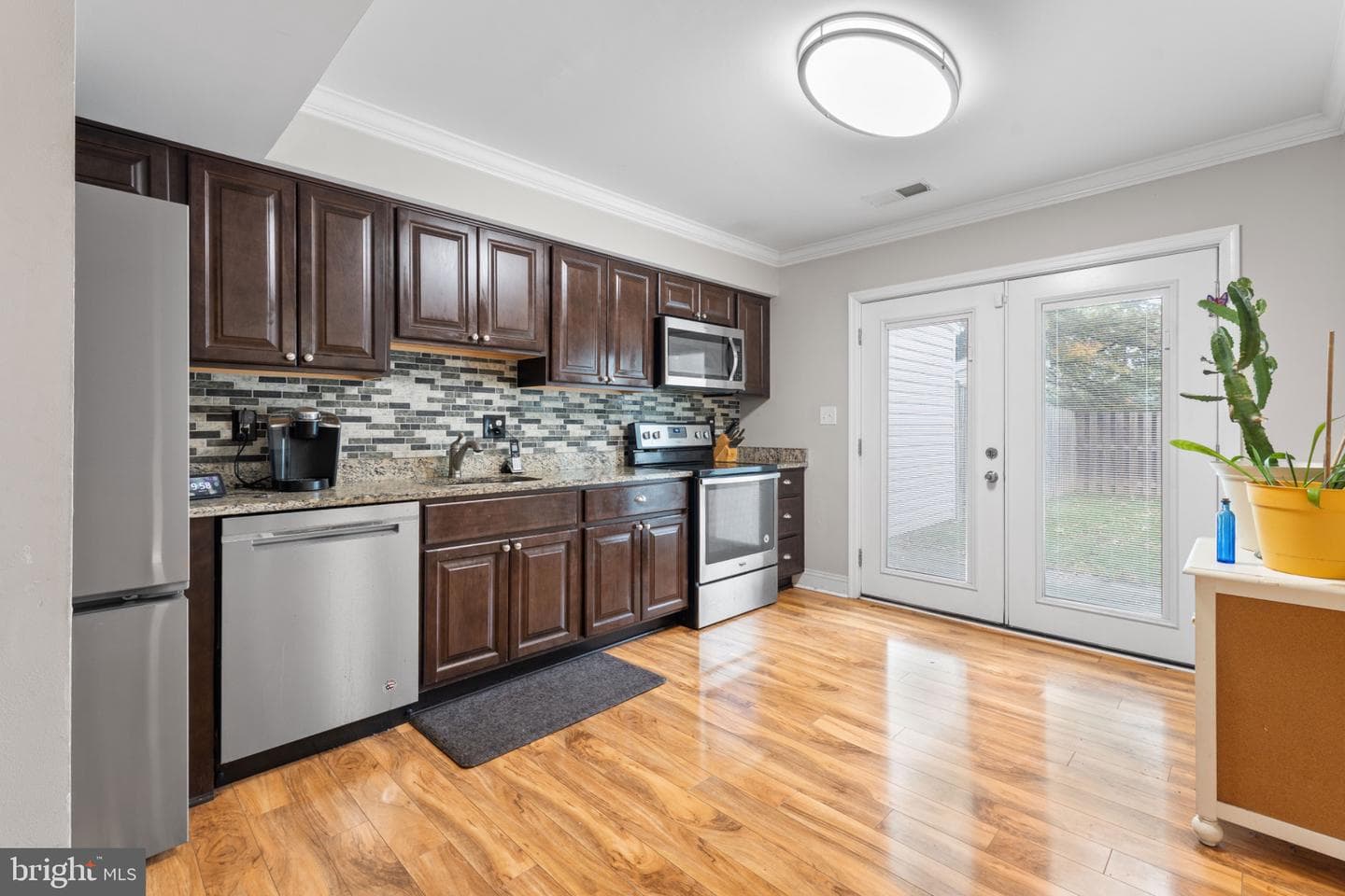 554 Lancaster Place #554 photo 11