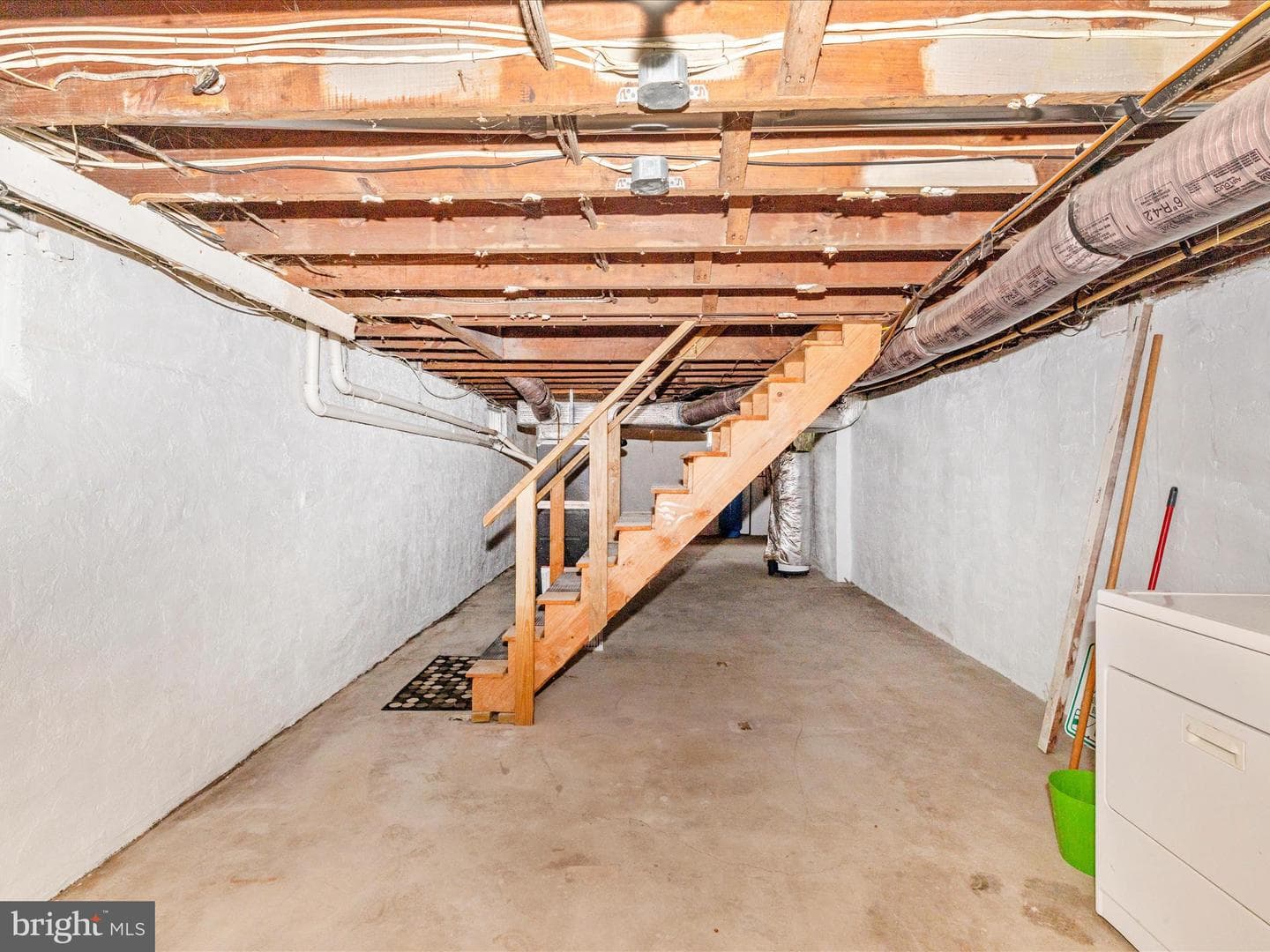 132 E 5th Street photo 39