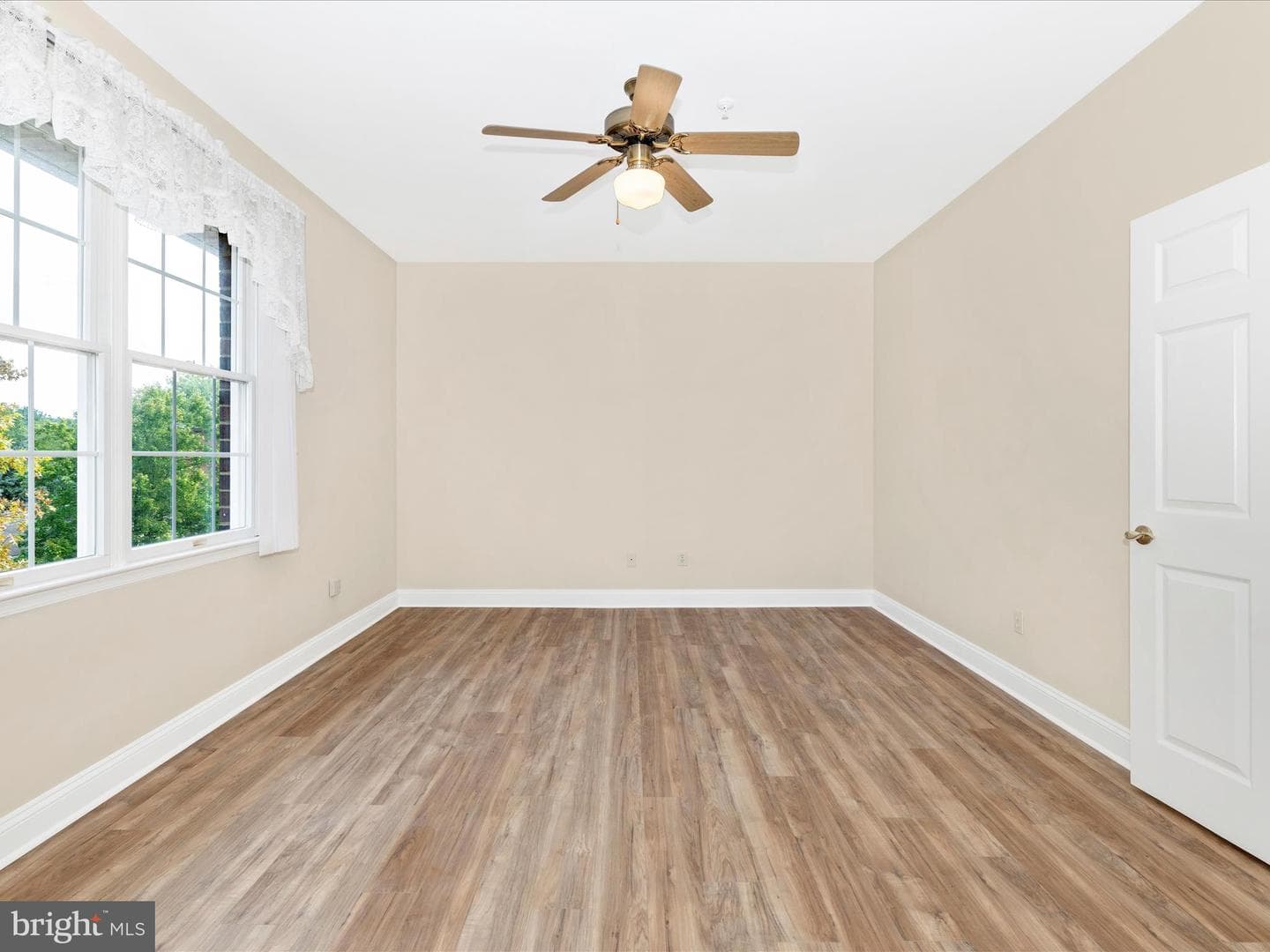 10 Rosewood Court #312 photo 32