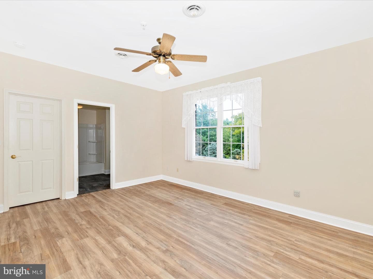 10 Rosewood Court #312 photo 35