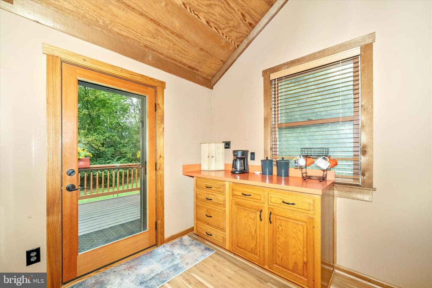 19 Sunny Way photo 16