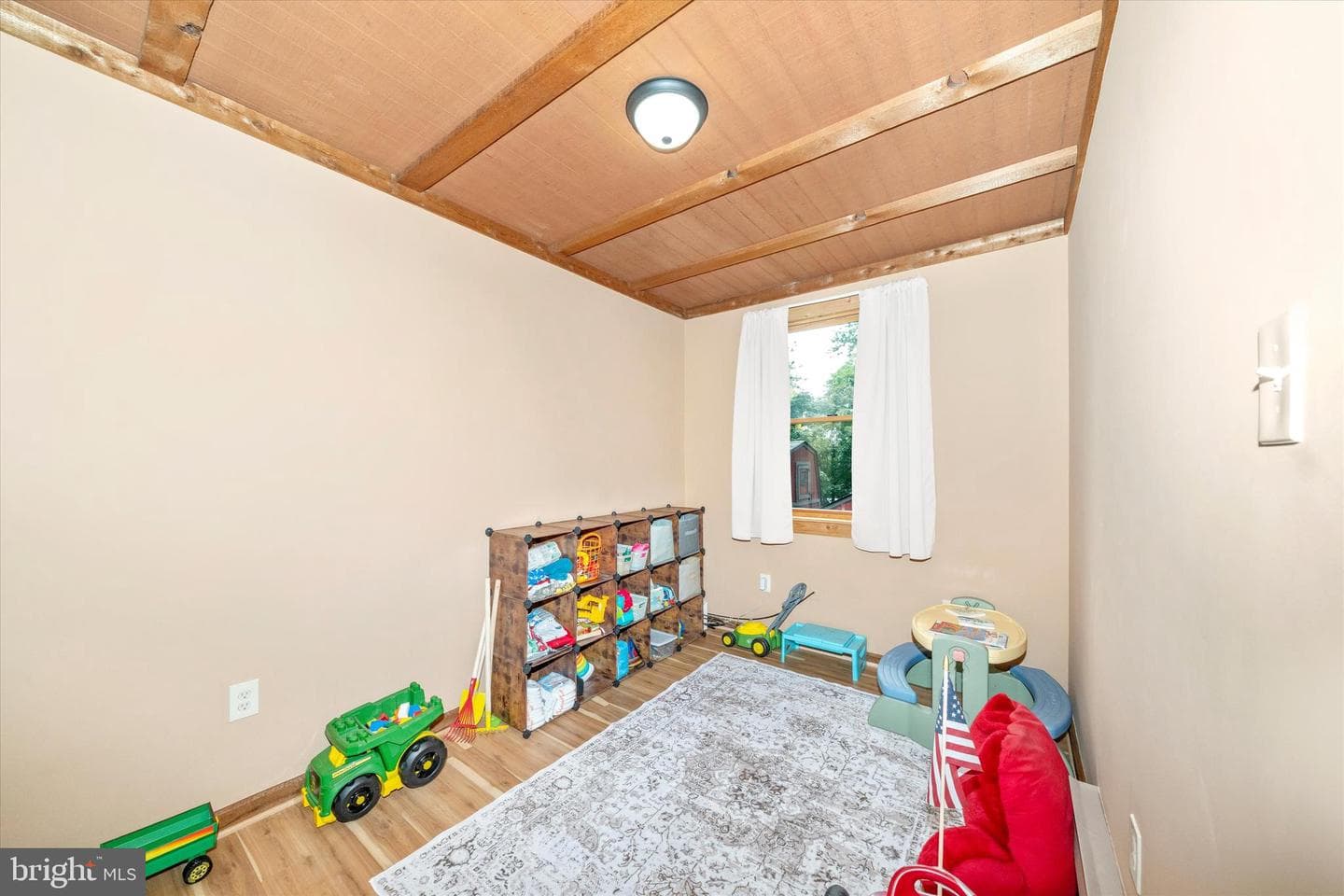 19 Sunny Way photo 37
