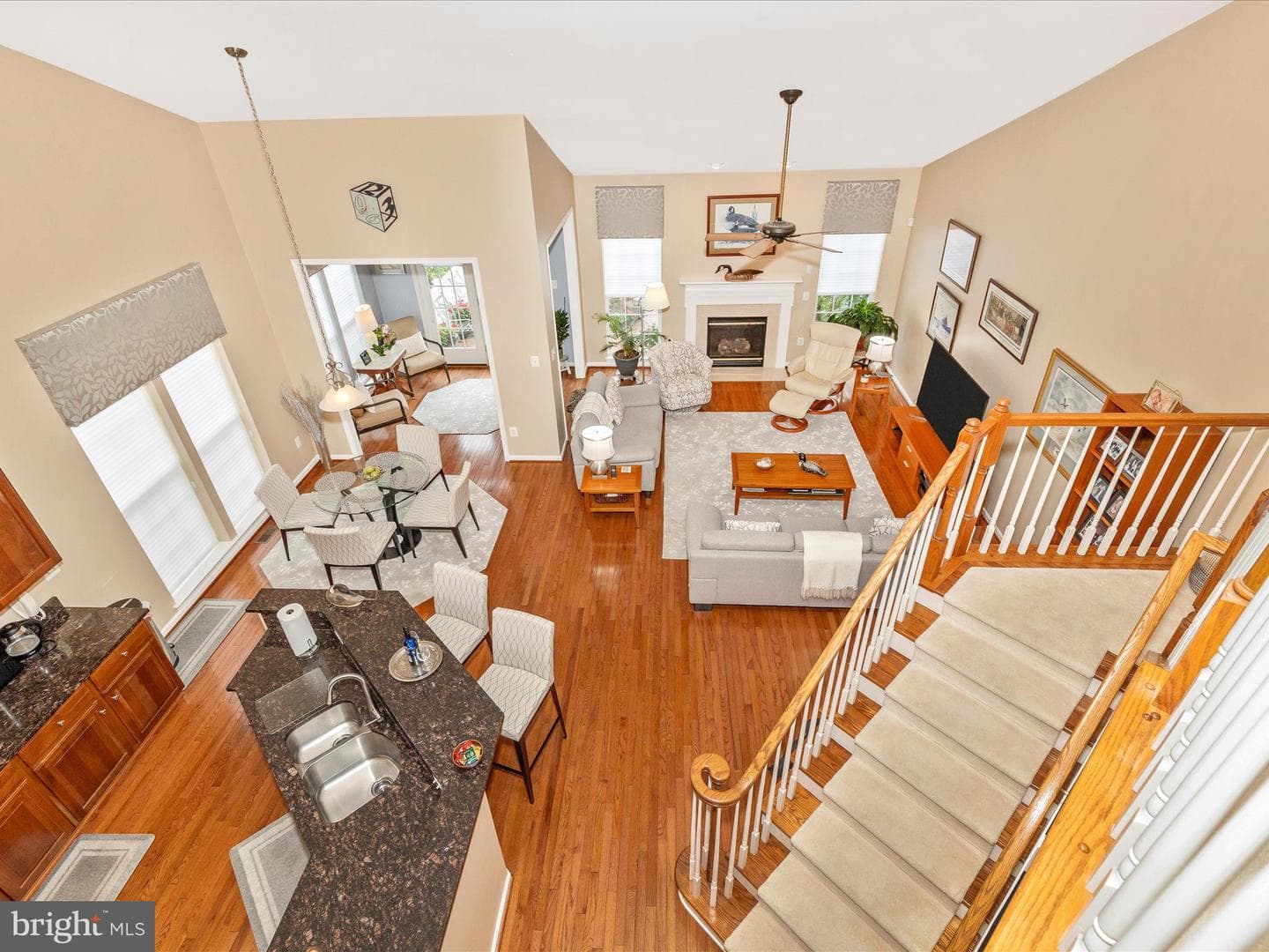 10600 Edwardian Lane photo 32
