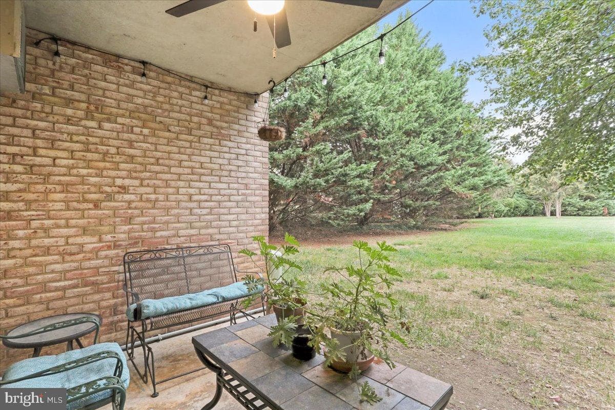 501 Prospect Boulevard photo 22