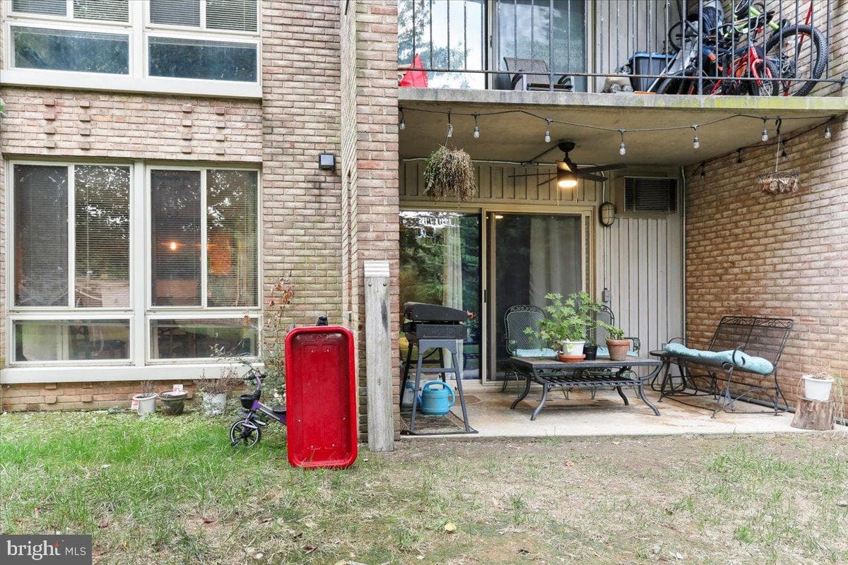 501 Prospect Boulevard photo 24