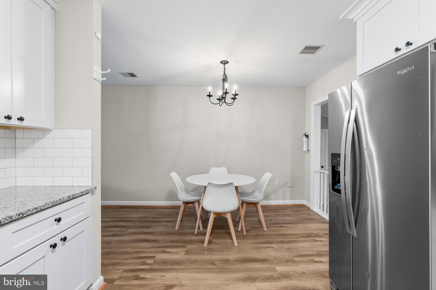 1511 W 8th Street photo 10