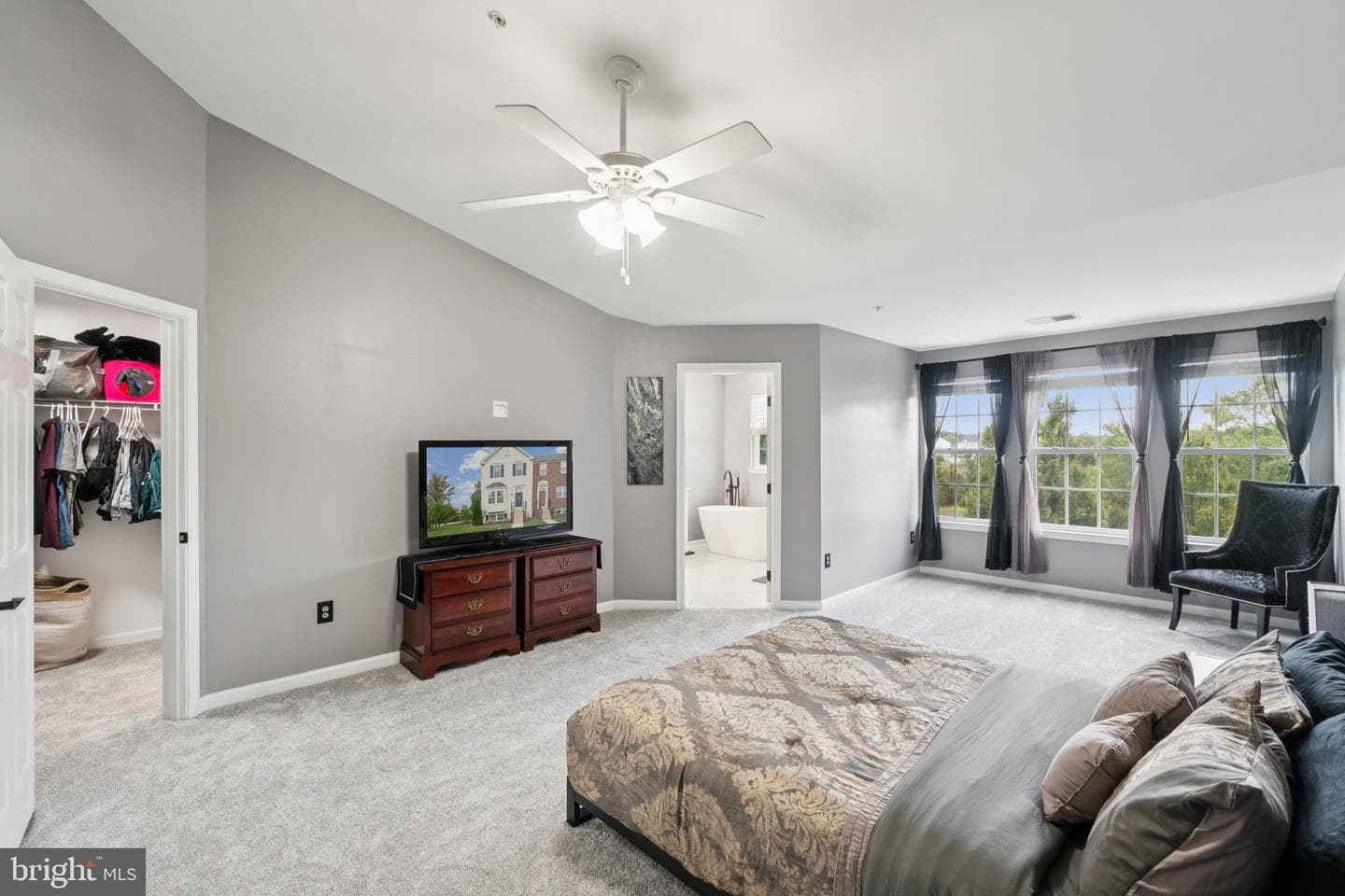 1109 Spring Run Court photo 19