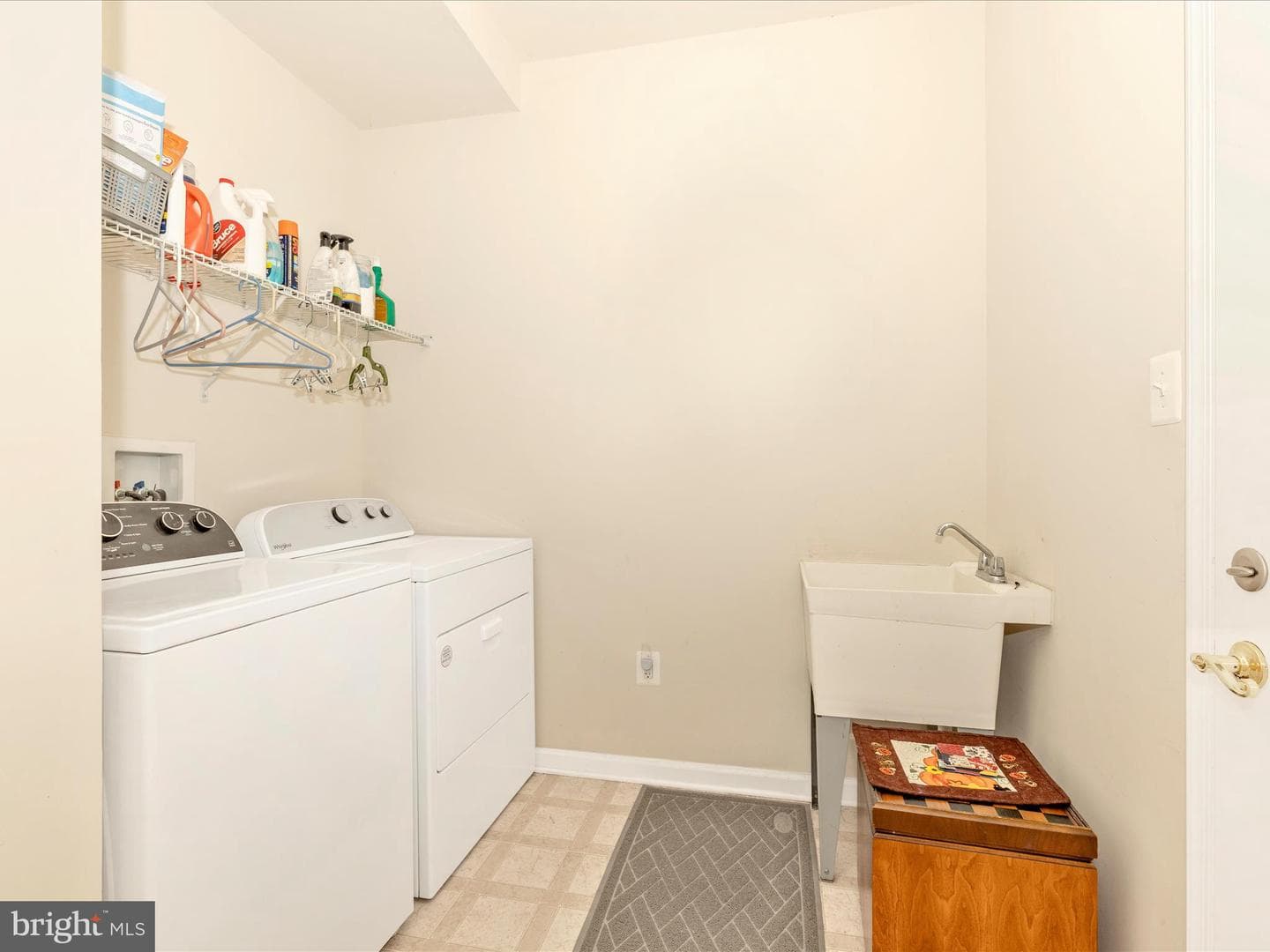 5909 Constance Way photo 23
