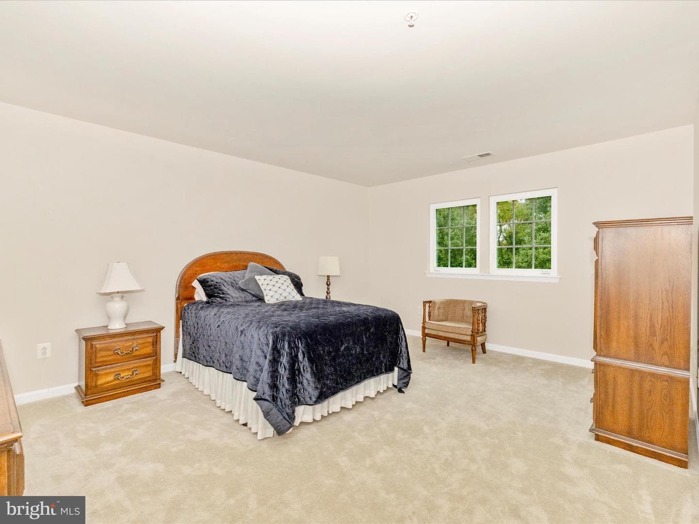 5909 Constance Way photo 34