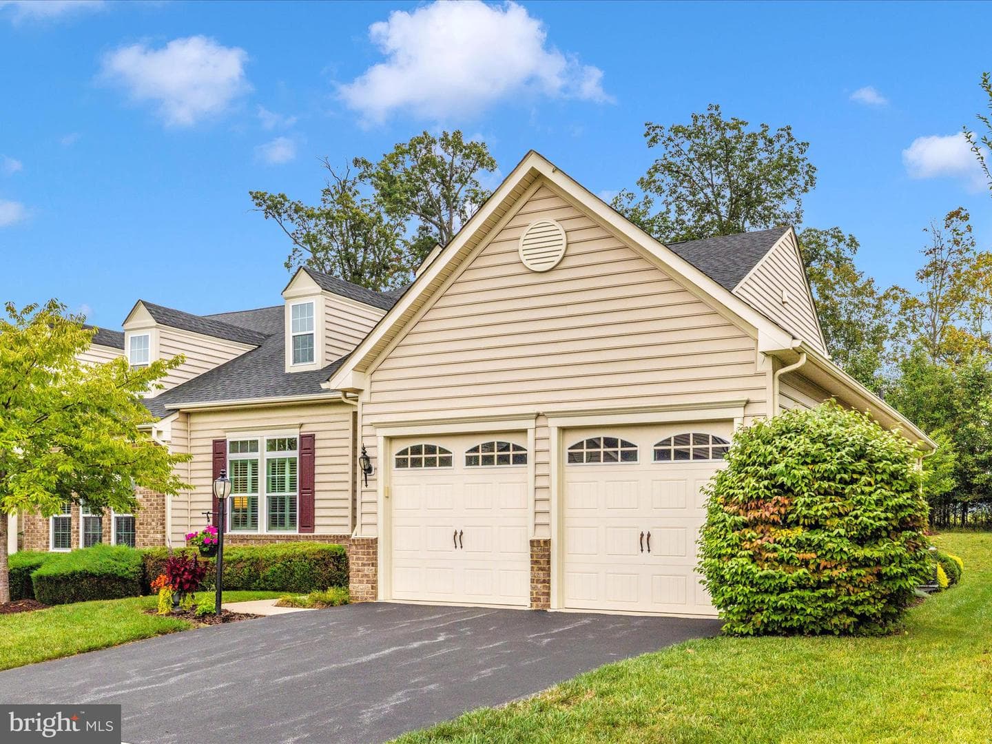 5909 Constance Way photo 48
