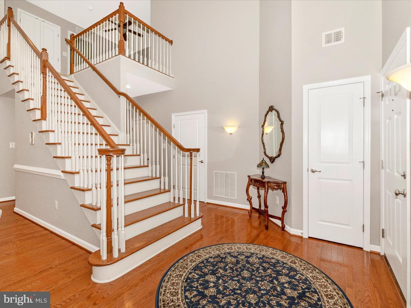 5909 Constance Way photo 8