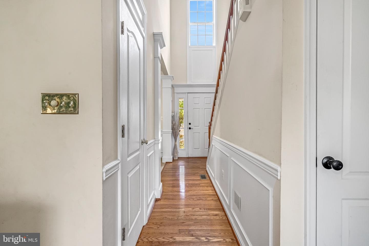 12 Evan Court photo 4