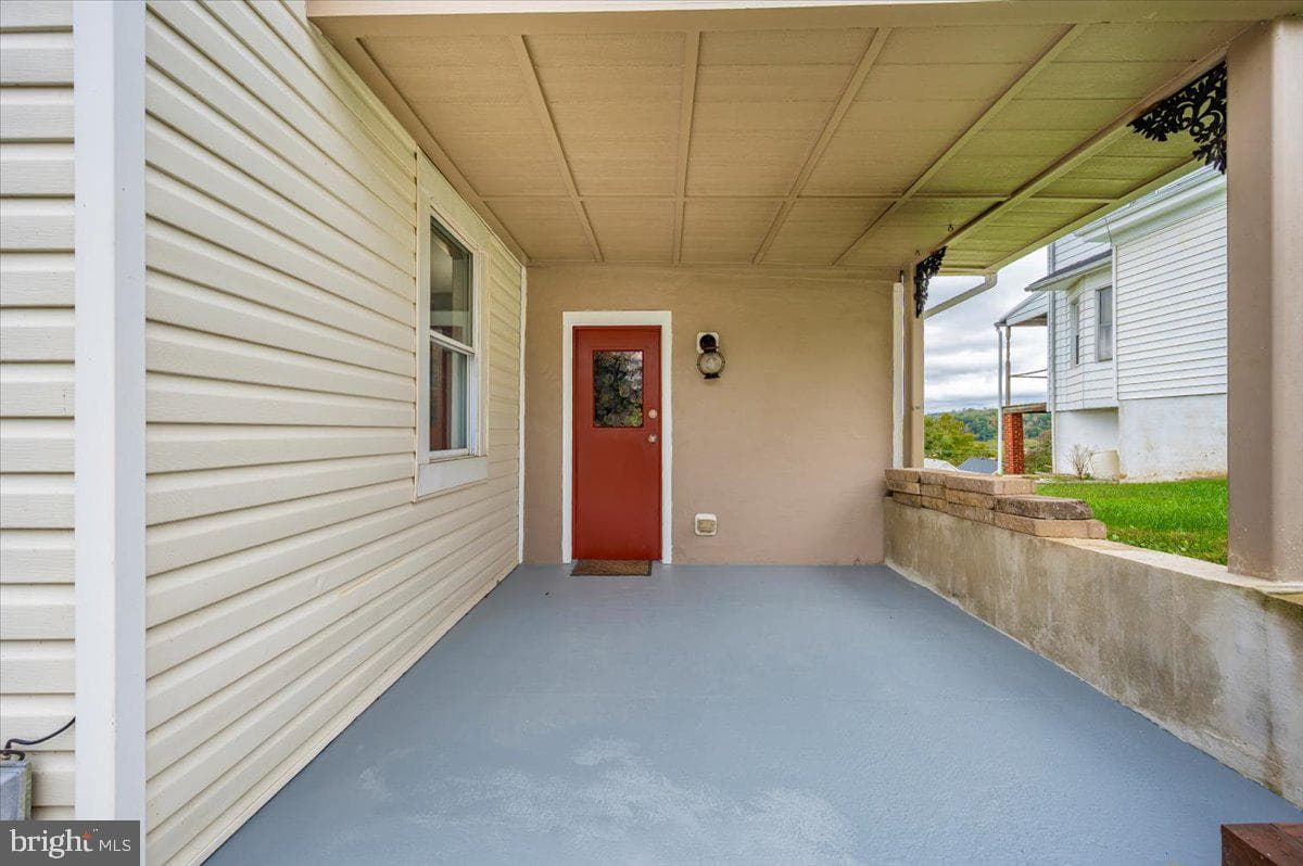 123 N Virginia Avenue photo 39