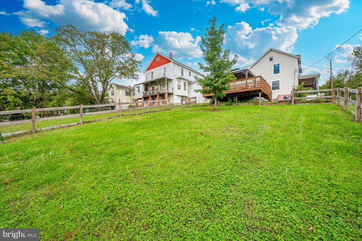 123 N Virginia Avenue photo 48