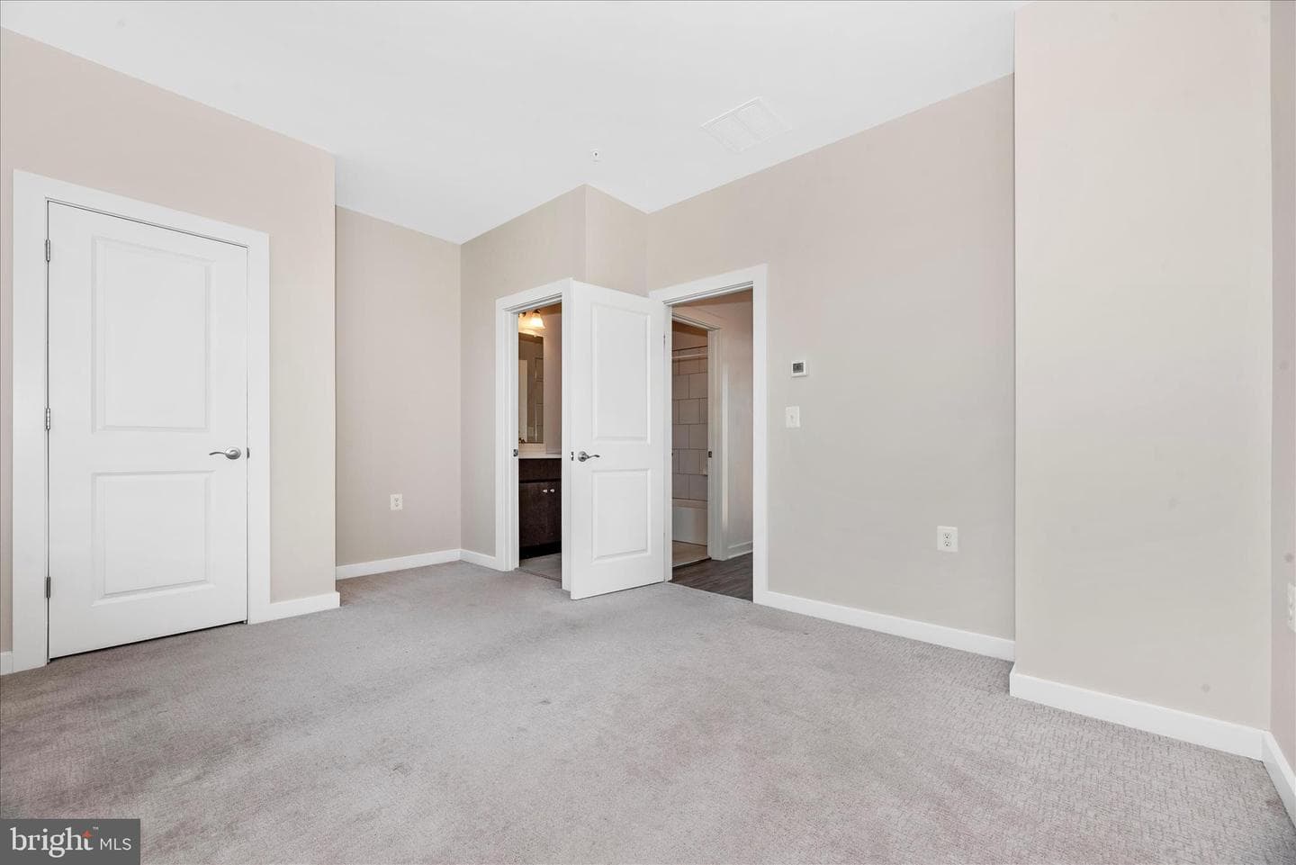 1550 Trafalgar Lane photo 34