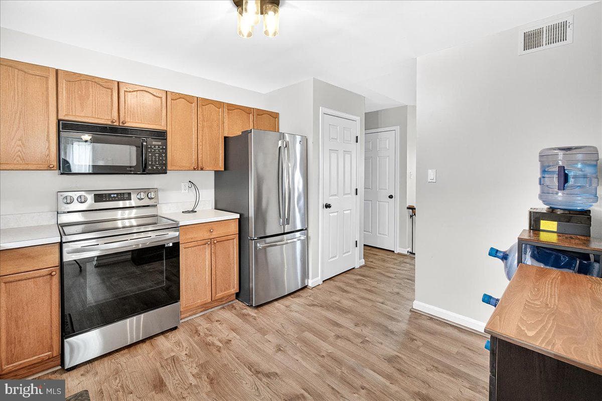 120 Victor Drive photo 11