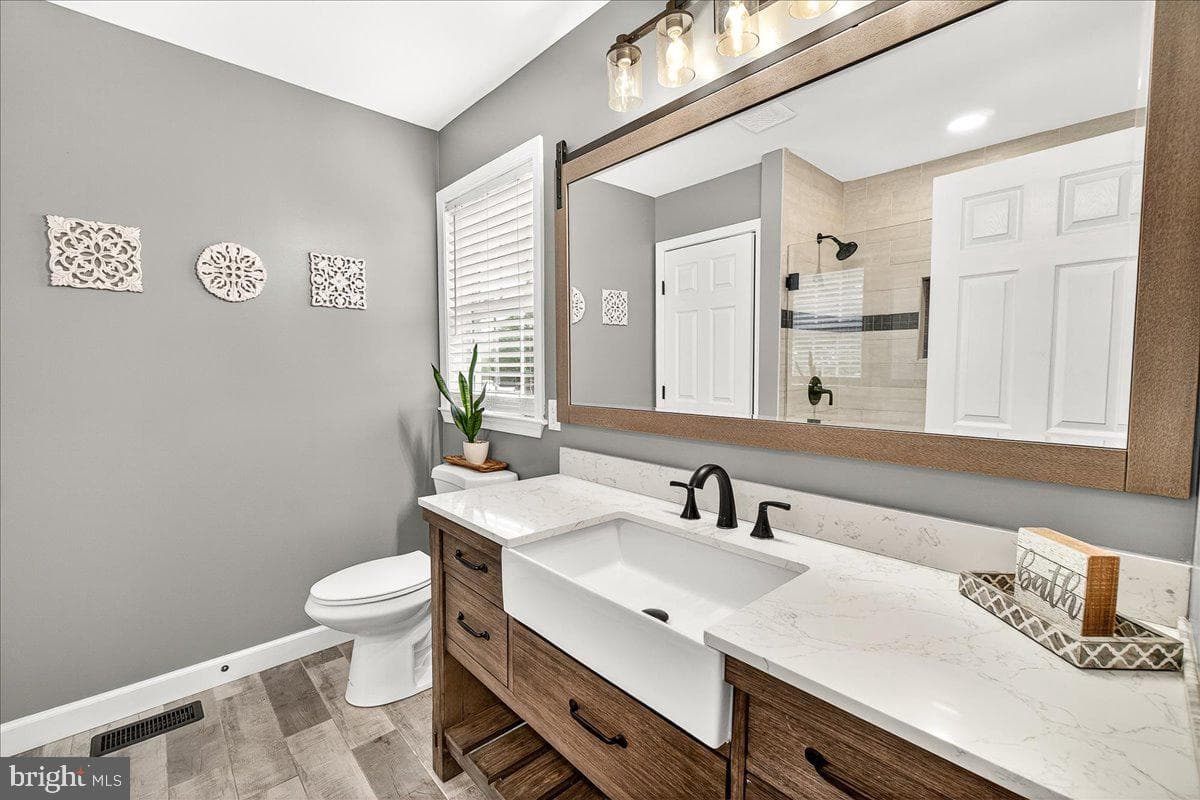 120 Victor Drive photo 22