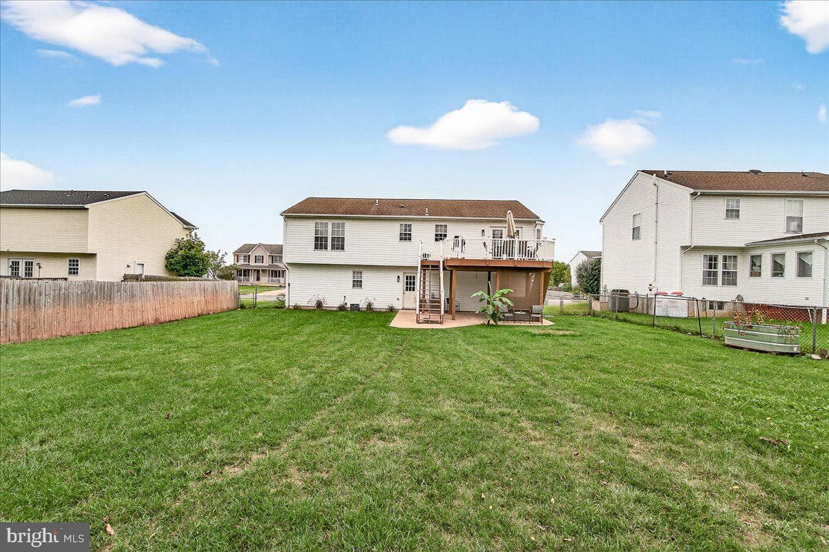 120 Victor Drive photo 37