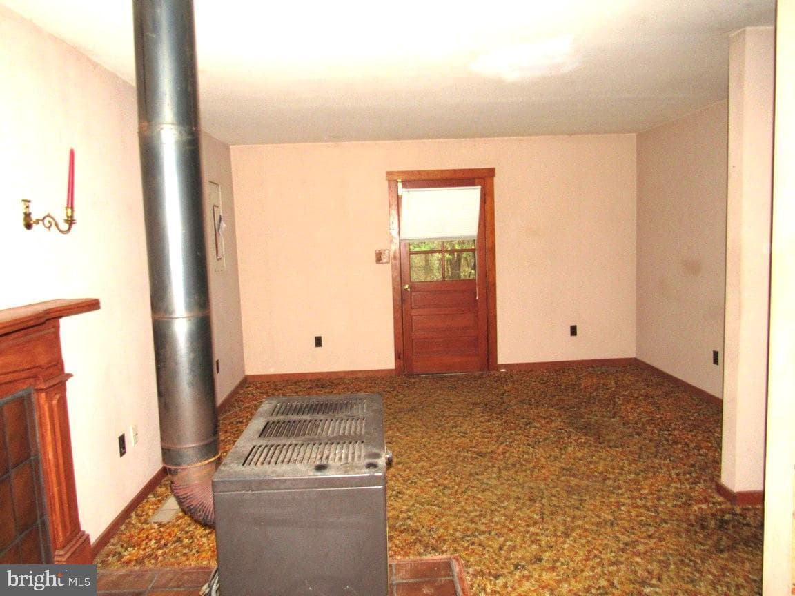 13522 John Kline Road photo 4