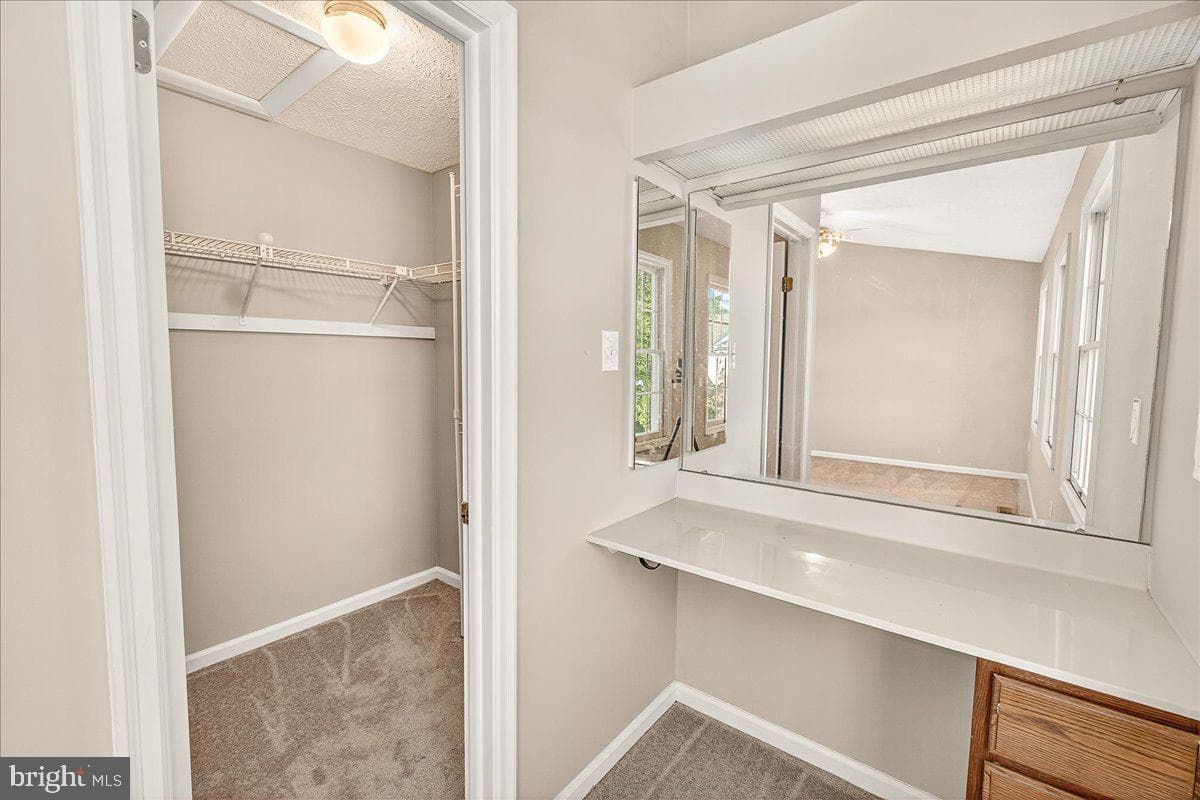6283 Steamboat Way N photo 25