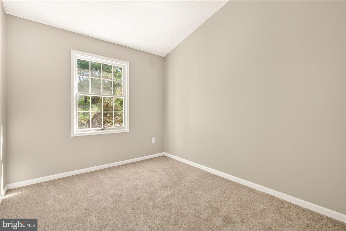 6283 Steamboat Way N photo 30