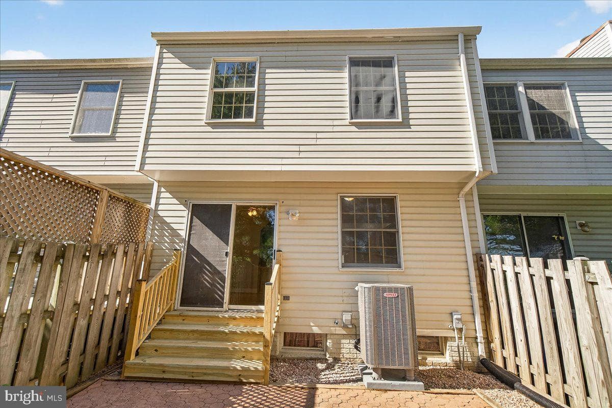 6283 Steamboat Way N photo 36