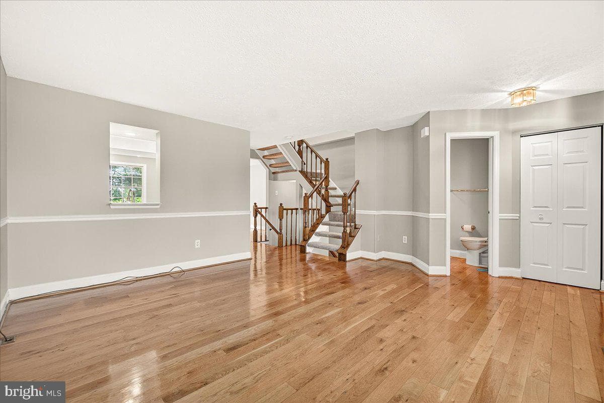 6283 Steamboat Way N photo 6