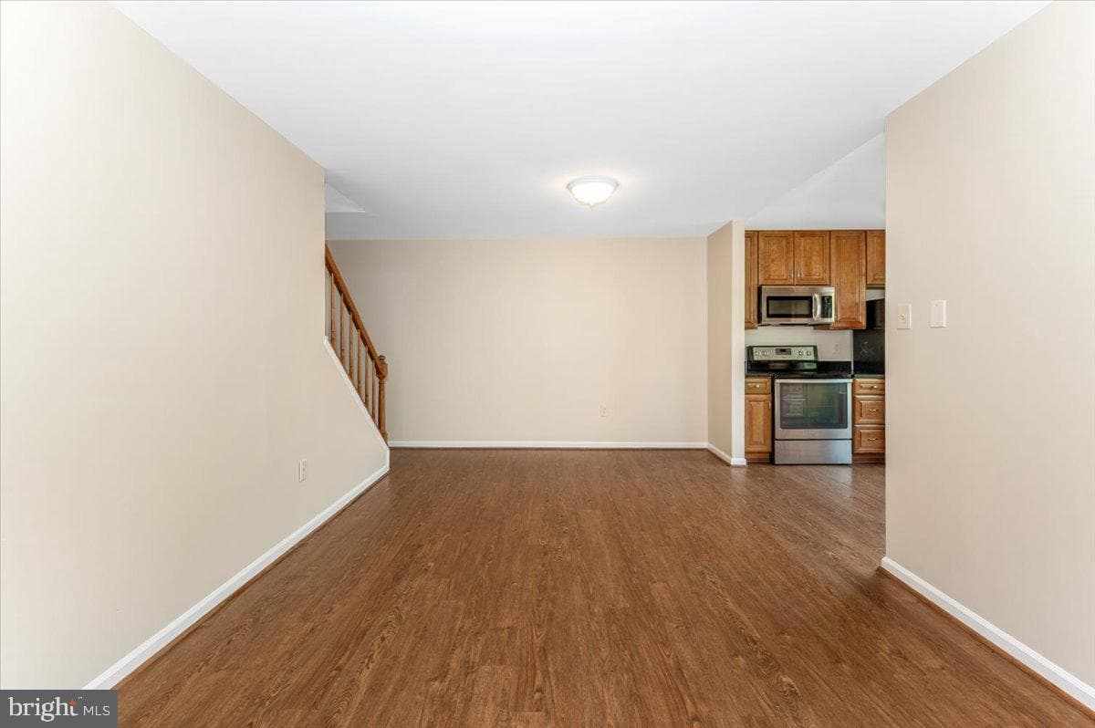 10742 Lake Edge Court photo 11