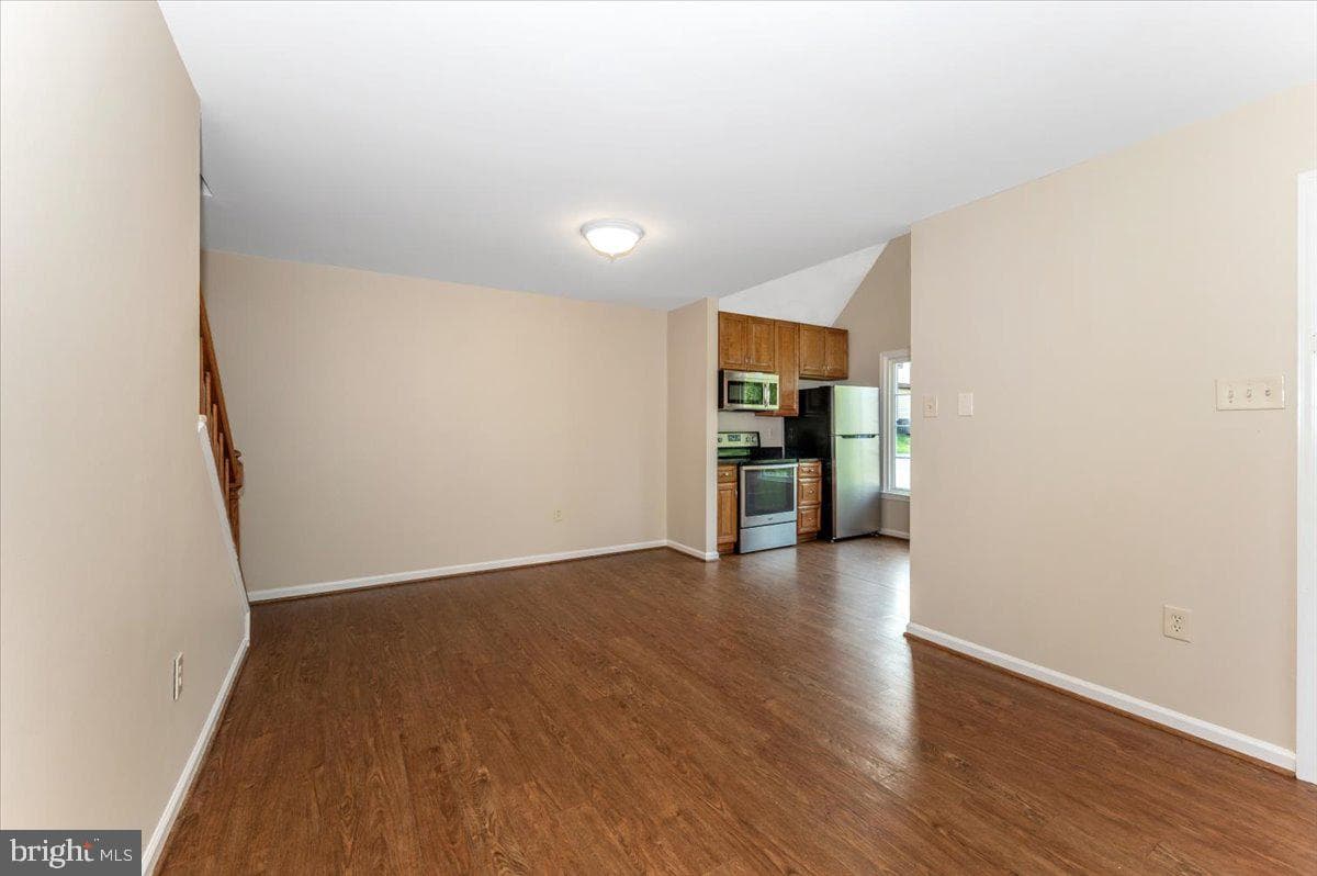 10742 Lake Edge Court photo 12