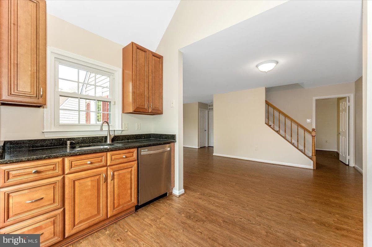 10742 Lake Edge Court photo 19