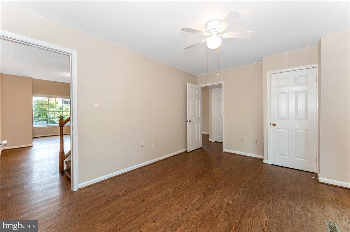 10742 Lake Edge Court photo 23