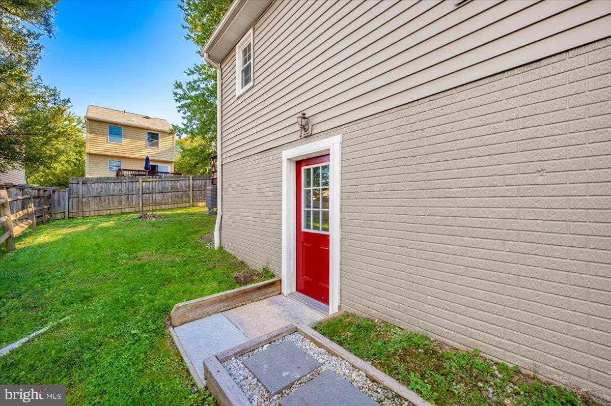 10742 Lake Edge Court photo 37