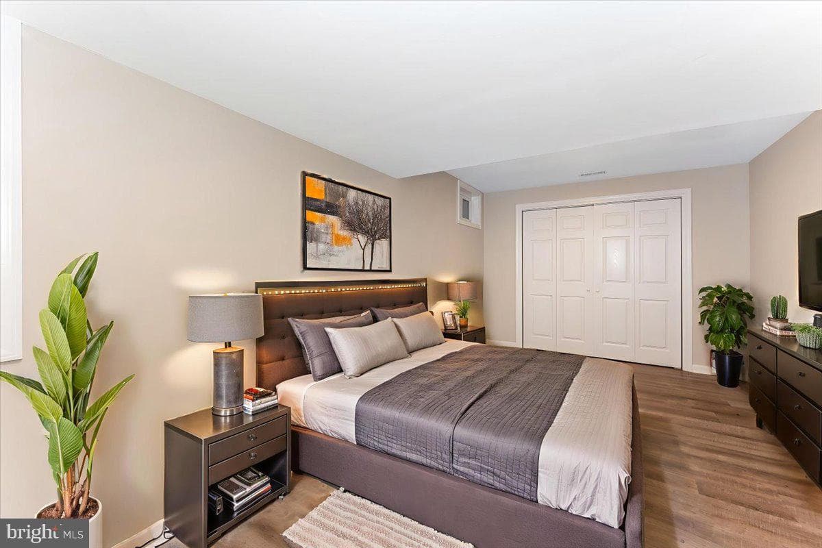 10742 Lake Edge Court photo 47