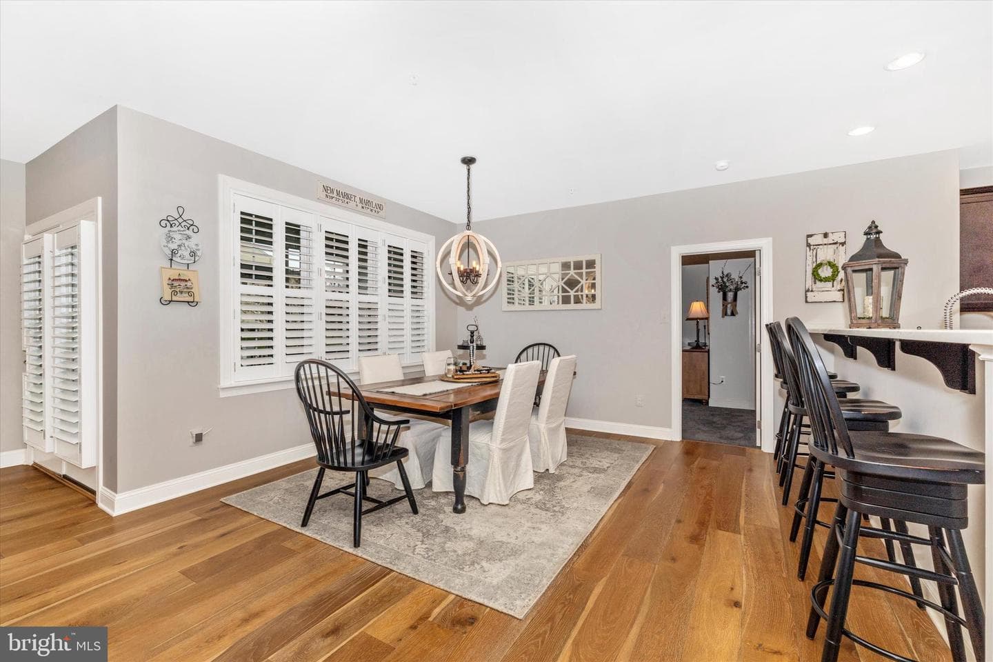 520 Isaac Russell Street photo 10