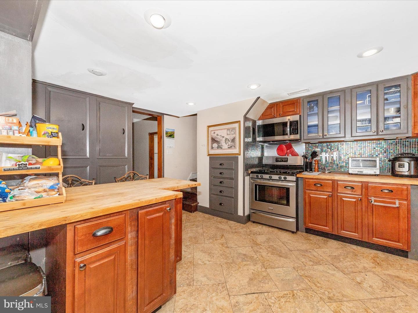 709 E A Street E photo 12
