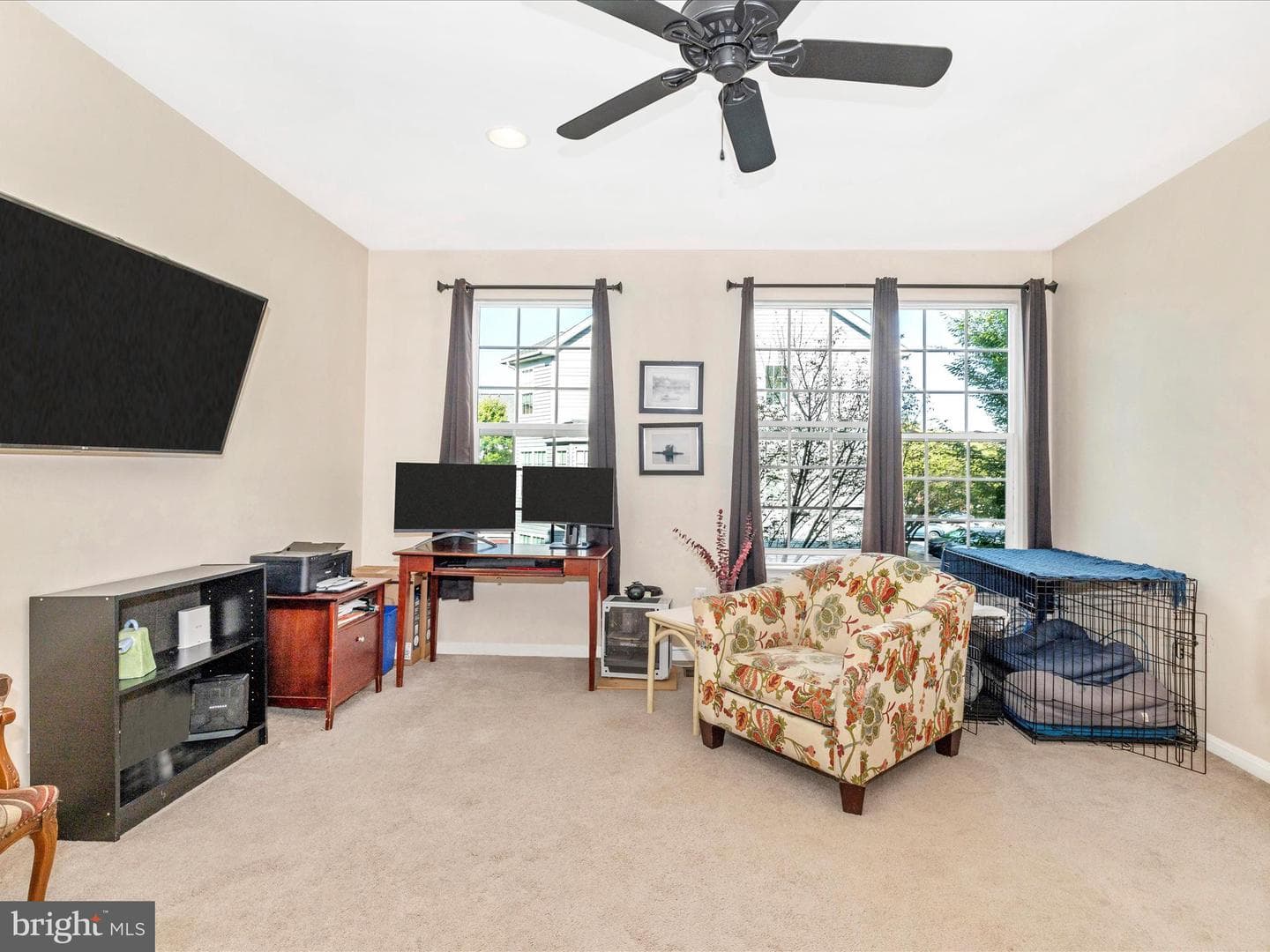 648 Tivoli Road photo 21