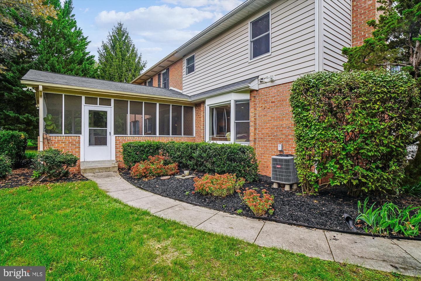 8116 Laurel Ridge Road photo 9