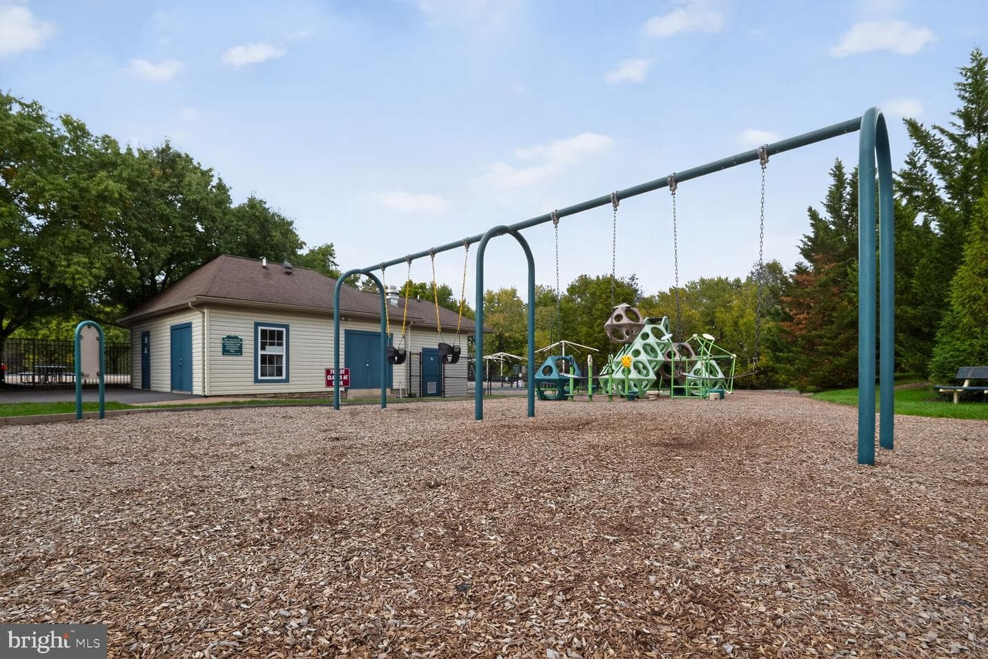 3030 Mill Island Parkway #304 photo 35
