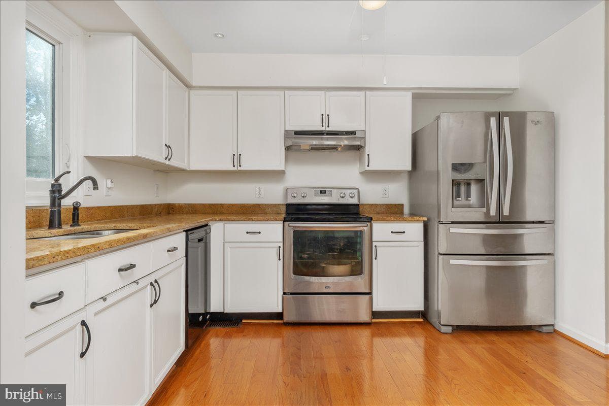 6609 Rockridge Road photo 8