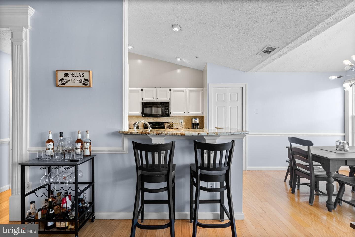 5601 Avonshire Place #k photo 7