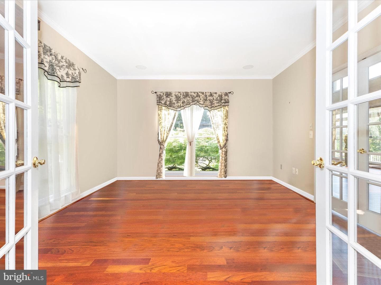 2305 Mount Ephraim Road photo 24