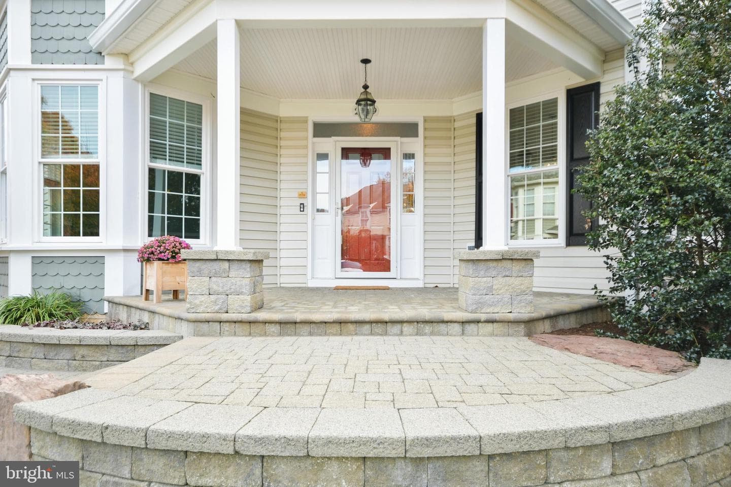 2509 Bear Den Road photo 3