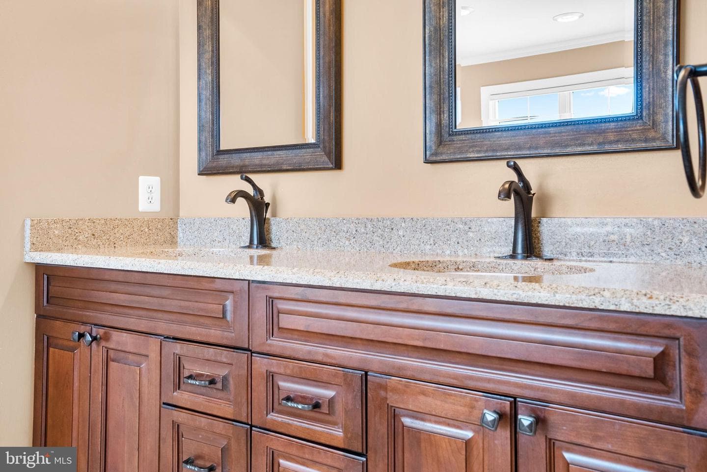 4257 Briarwood Court photo 40