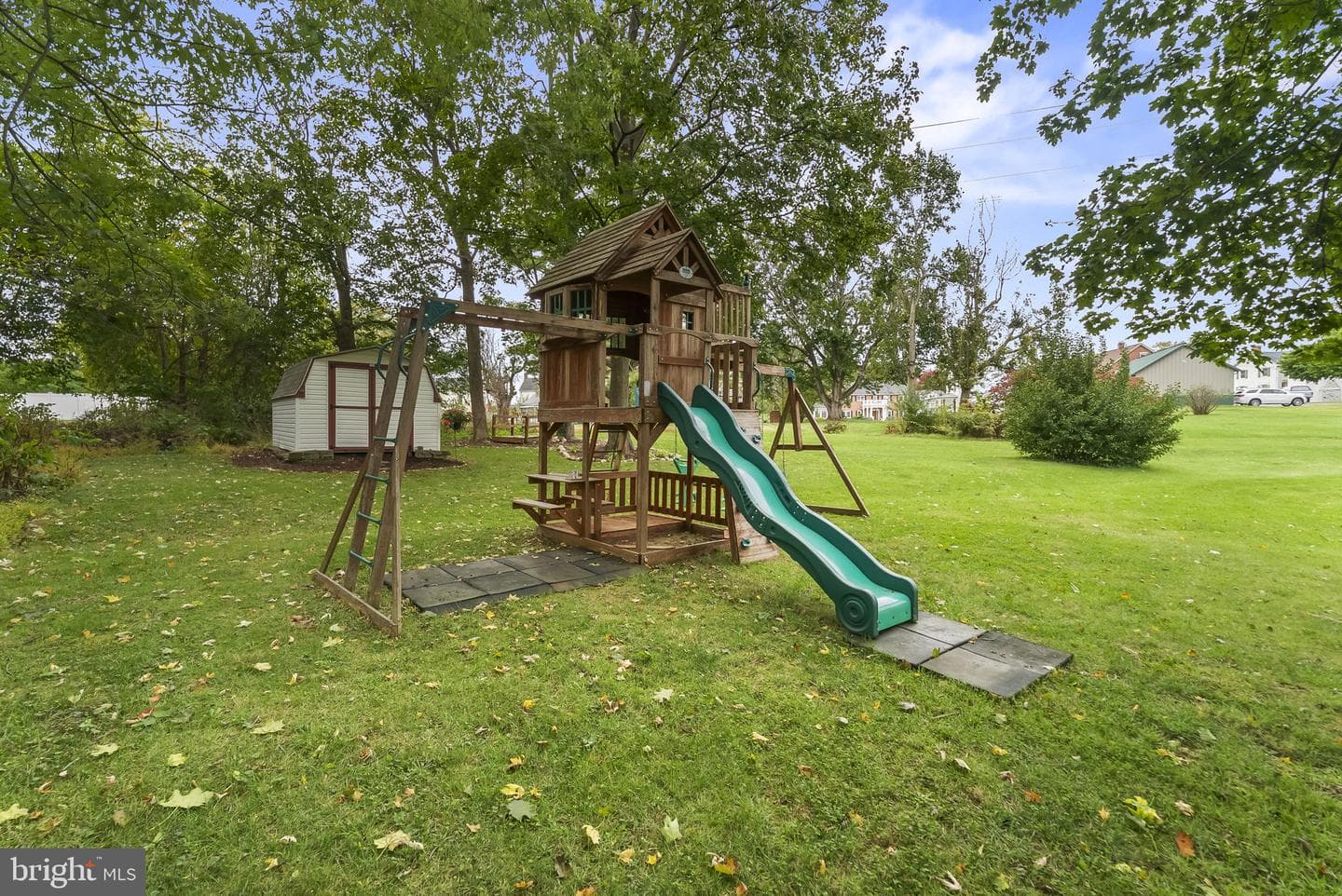 14 Deerwoods Court photo 30