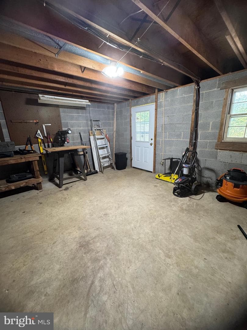 2032 Fire Tower Lane photo 30