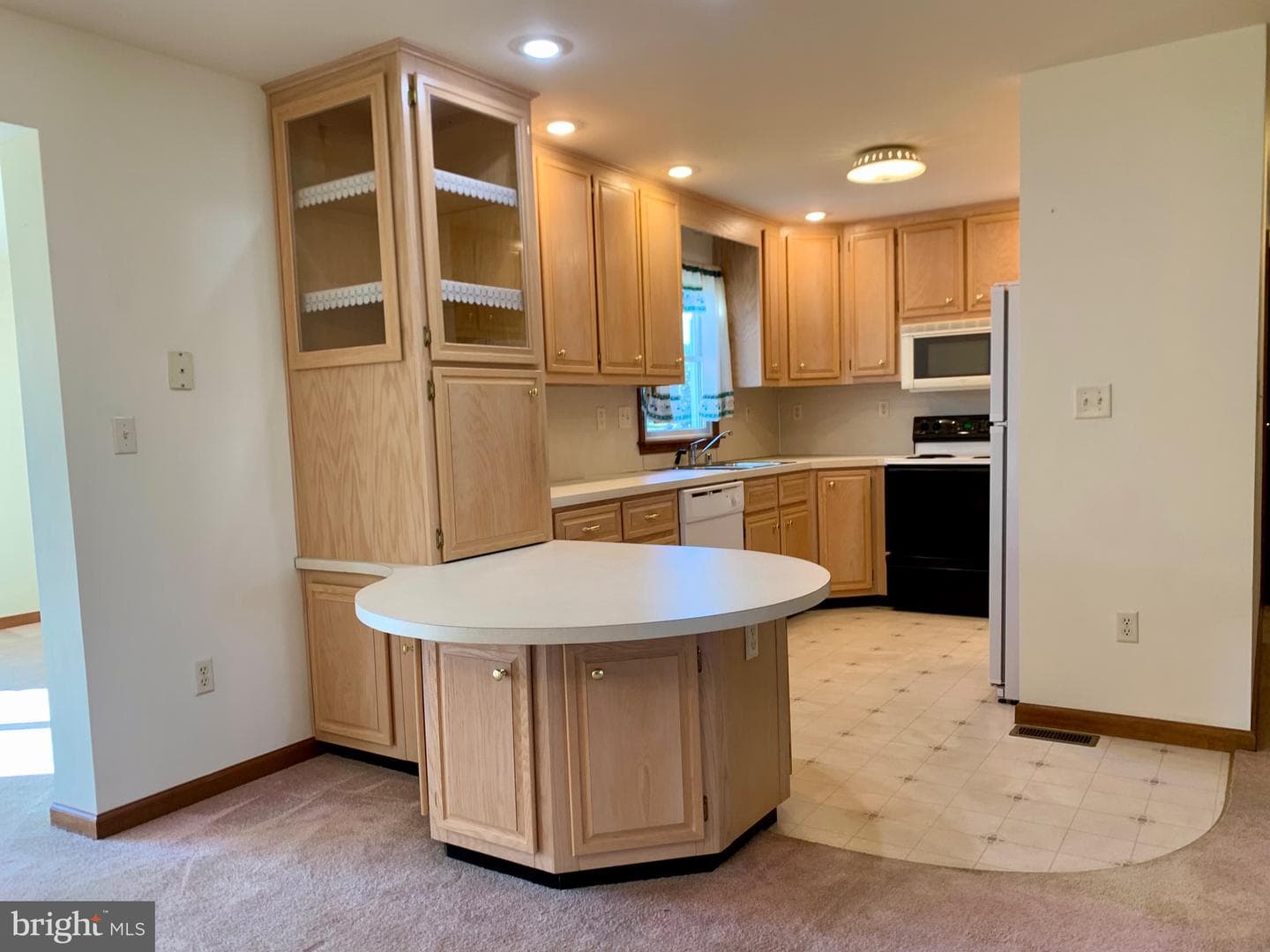 12331 Pleasant Walk Road photo 10